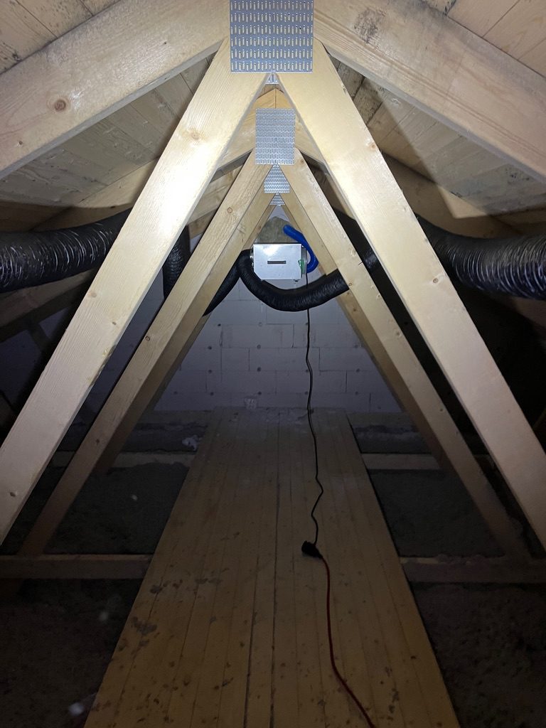 Installation avfuktare på vind Installation avfuktare på vind